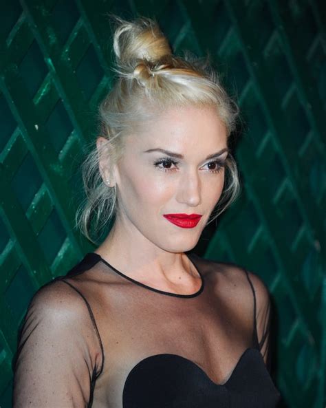 Sexy Gwen Stefani Pictures Popsugar Celebrity Uk Photo 11