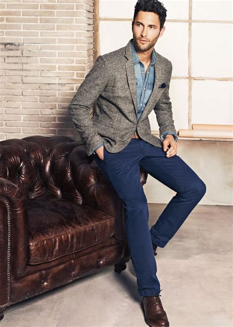 Noah Mills Returns To He By Mango For A Look At Fallwinter 2012 The Fashionisto Mens