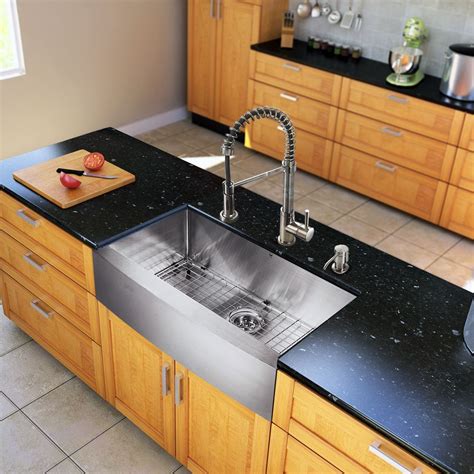We specialize in creating copper, stone, fireclay, and petrified wood sinks as well as slipper, copper, and clawfoot bathtubs for your kitchen and bathroom. VIGO Bedford Stainless Steel Kitchen Sink Set with Edison ...