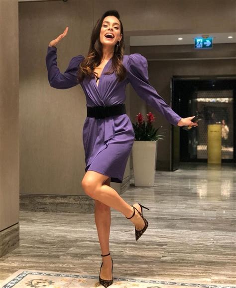 Log in or sign up for facebook to connect with friends, family and people you know. Özge Özpirinçci galalarda kendini nasıl hissettiğini ...