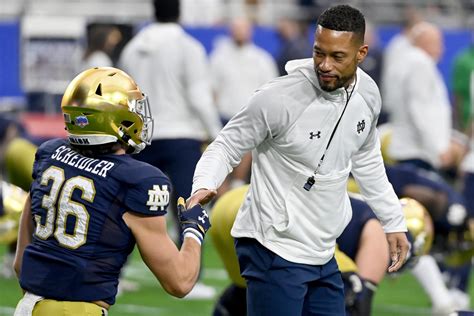 Notre Dame Football How To Watch The 2022 Blue Gold Game