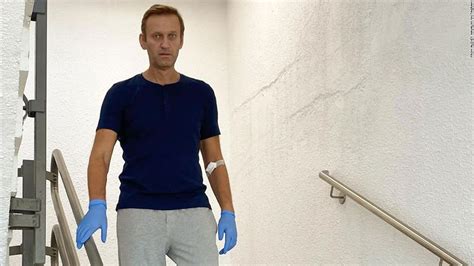 Navalny Demands His Clothes Back From Russian Authorities Says Its