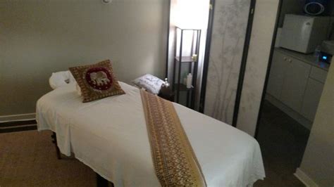 Anna’s Thai Massage Therapy Updated April 2024 21 Photos And 14 Reviews 83 S Maine St