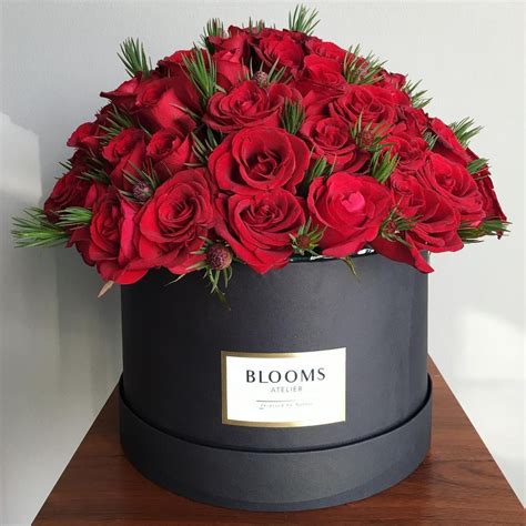 Este San Valentín Regala Blooms 🌹 Arreglos Florales Arreglos De