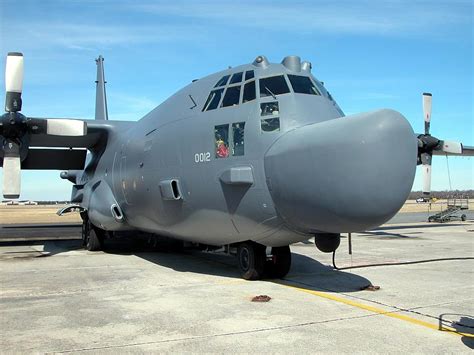 Such a badass plane ! abz.jpg photos | C-130.net