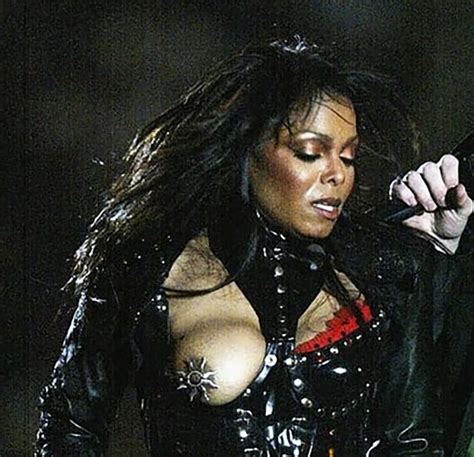 Janet Jackson Nude Pics Porn And Naked In Public Scandal Planet