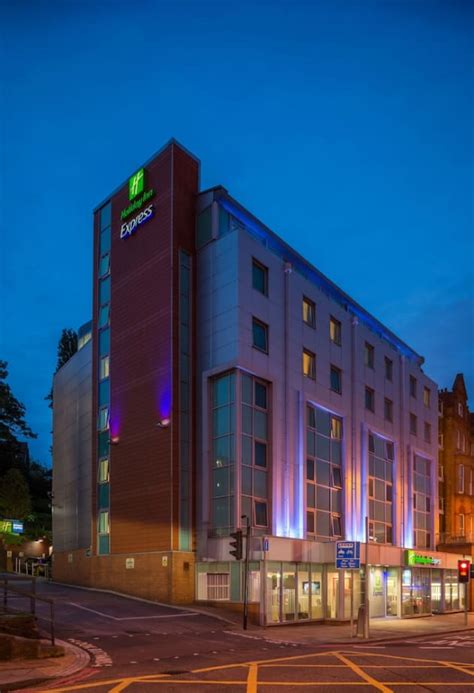 The spacious rooms at holiday inn london kensington high st. Holiday Inn Express LONDON - SWISS COTTAGE Hotel (London ...