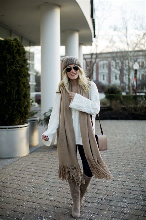 Cozy Winter Accessories | Winter fashion outfits, Winter cozy, Winter
