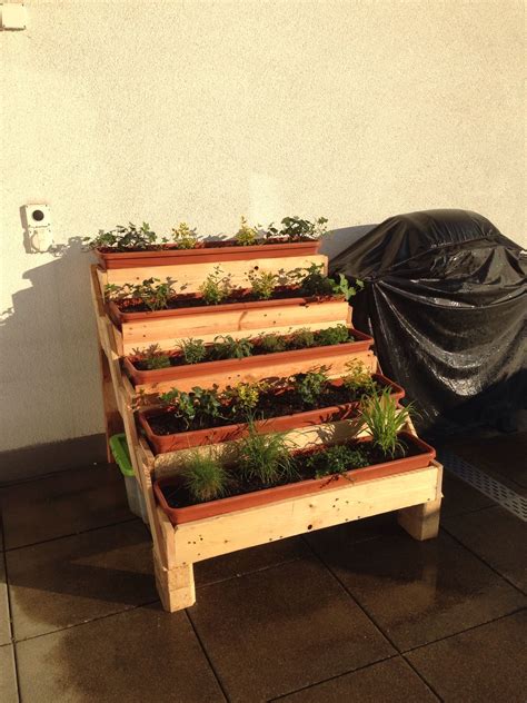 Previous Pinner My 2 Pallet Plant Stand Made By My Fab Husband
