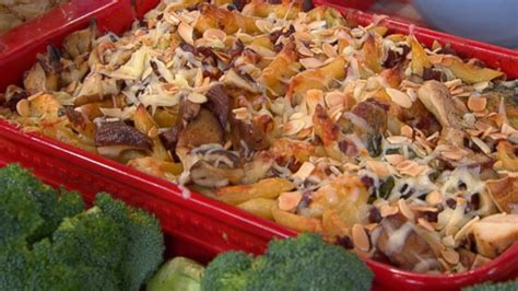 Based on the other reviewers' comments, i sauteed the. Thanksgiving Leftover Recipes: Emeril's Turkey Casserole ...