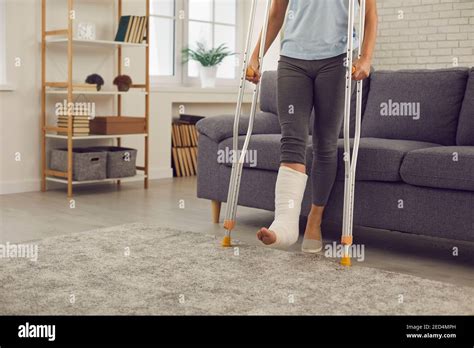 Woman Leg Cast Crutches In Hi Res Stock Photography And Images Alamy