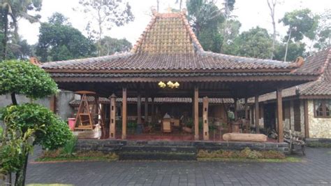 Mengenal rumah adat yogyakarta rumah joglo smk yasbam. 4 Rumah Adat Yogyakarta Dan Ciri Khasnya Beserta Gambar
