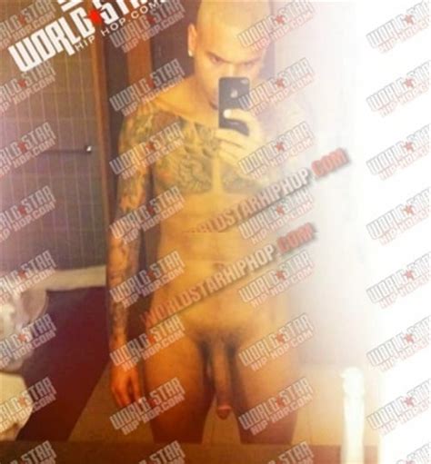 Free Chris Brown Leaked Frontal Nude Cock Sexy Pics Man Leak