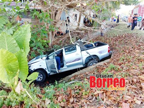 Penyata pencen pesara kerajaan boleh disemak secara online sahaja dengan mudah. Pesara kerajaan maut kenderaan hilang kawalan rempuh pokok ...