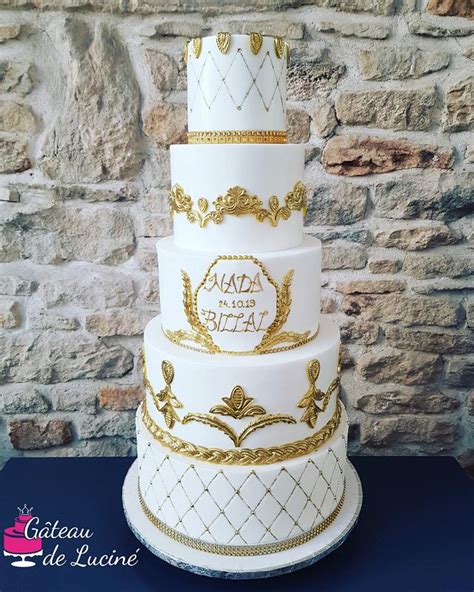 oriental wedding cake decorated cake by gâteau de cakesdecor
