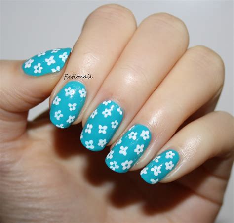 Inspiring Simple Flower Nail Designs Look Gorgeous Artful Nails