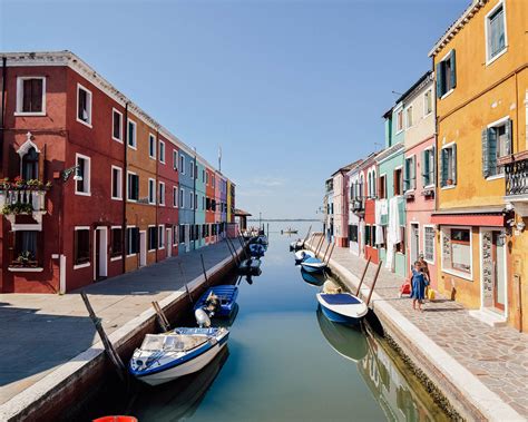 A Perfect Day Trip To Burano And Murano From Venice World Of Lina