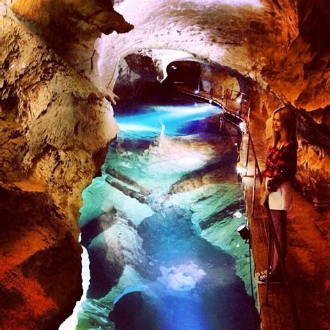 Jenolan Caves Australia Australia Travel Jenolan Caves Places To Visit