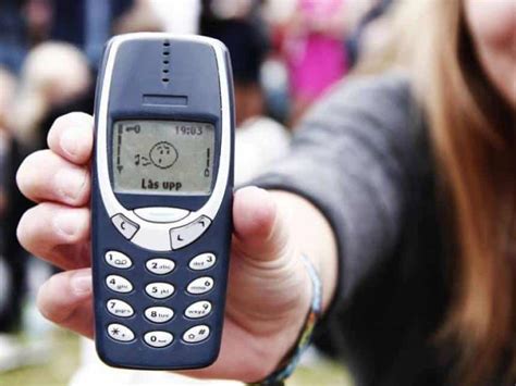 Nokia tijolao antigo | até porque já deve ter tido um nokia 3310, o famoso celular tijolão, inquebrável, bateria infinita, e tudo isso a nokia telefone antigo de. Nokia Tijolao Antigo : Relembre Os Celulares Antigos ...