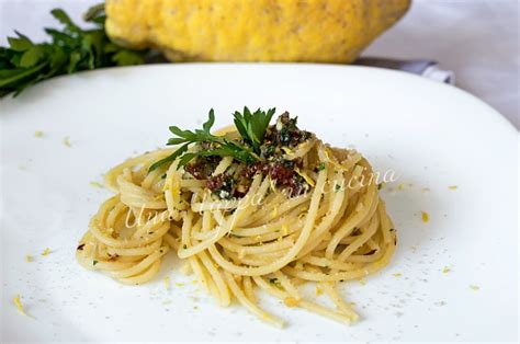 Spaghetti Con Colatura Di Alici Di Cetara E Pomodori Secchi