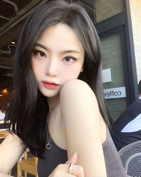민서 On Instagram Ulzzang Girl Selca Ulzzang Girl Pretty Korean Girls
