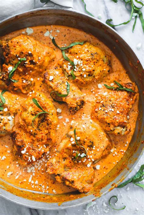 One Pan Mediterranean Chicken with Roasted Red Pepper Sauce #Recipe ...