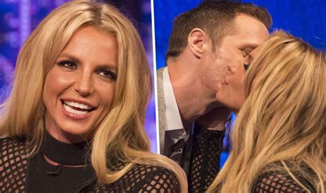 Britney Spears Kisses Alexander Skarsgard On Jonathan Ross Show TV Radio Showbiz TV