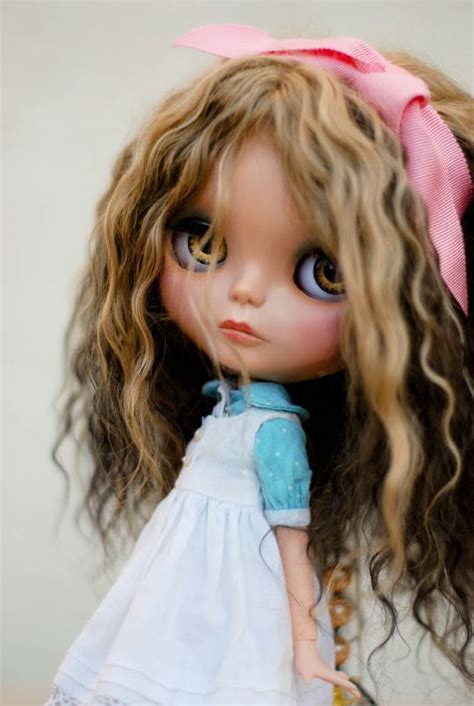 ooak custom blythe doll by poohie alice blythe fitas and laços pretty dolls beautiful dolls
