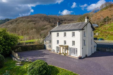 Top 5 Large Holiday Cottages In North Wales