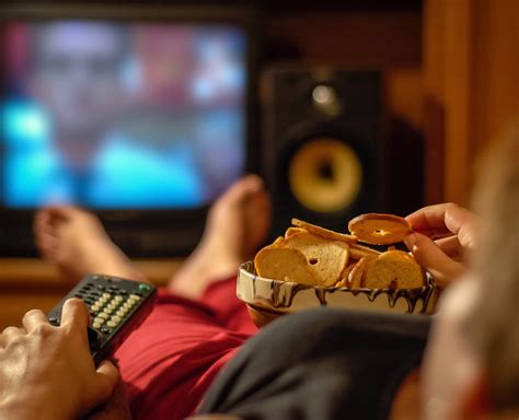 Eating While Watching Tv Can Take A Huge Toll On Your Health