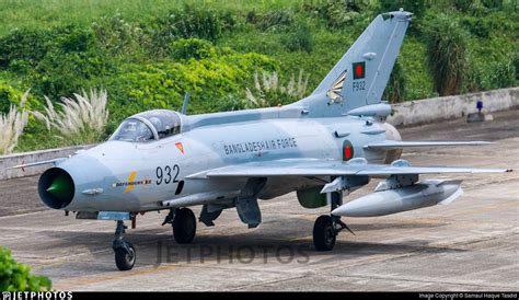 F932 Chengdu F 7bg Bangladesh Air Force Samaul Haque Tasdid