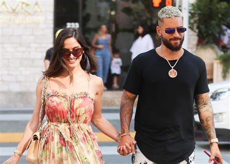 See more of maluma on facebook. CONFIRMADO - Maluma y su novia Natalia Barulich terminan ...
