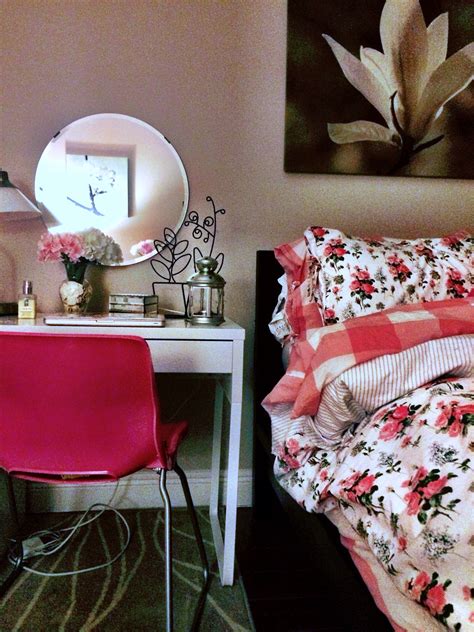 If your thinking about setting up a vanity or just a desk space here's an easy way to do so! Rosy Casual Chic Decor IKEA Malm Micke DIY Pink Bedroom ...