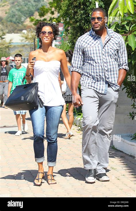 Nicole Murphy And Michael Strahan Out And About At The Malibu Country Mart Los Angeles