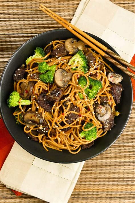 We make this often because it's great flavor and can be made with any vegetables you like or have on hand. Instant Pot Beef Lo Mein Noodles with Broccoli and ...