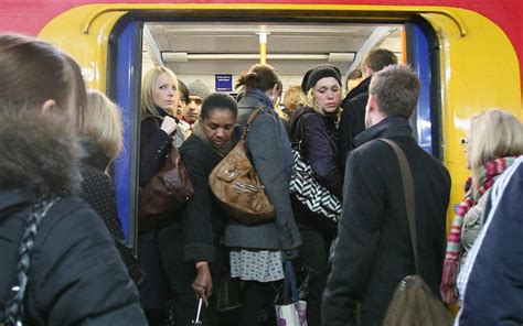 Minister First Class Will Be Scrapped On Busy Commuter Trains To Ease