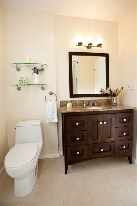 A kitchen and bath design professional in bellevue, wa knows to take all of these crucial points into consideration and can help plan the layout, materials and overall look and feel of either of these rooms in your home. Single Sink Bath Vanity - Traditional - Bathroom - Seattle ...