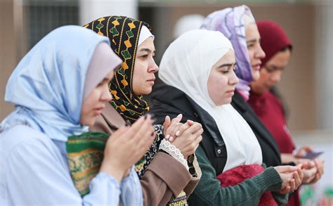 In Photos Russias Muslims Celebrate The End Of Ramadan The Moscow Times