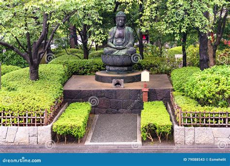 Buddha Statue In Japanese Garden Stock Image Image Of Statue Asian