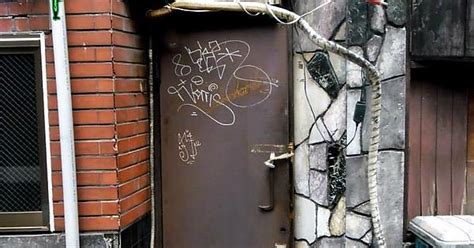 Strangled Door Imgur