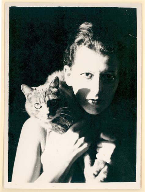 Portraits Of Famous Artists And The Cats That Kept Them Sane Huffpost