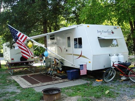 Luxury camping in townsend, tn, where wanderlust meets leisure. Clabough's Campground - 3 Photos - Pigeon Forge, TN ...