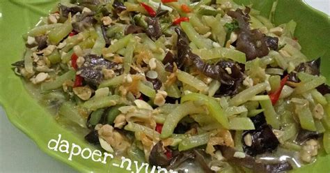 Resep Oseng Labu Siam Jamur Kuping Oleh Dipha Dhip Cookpad