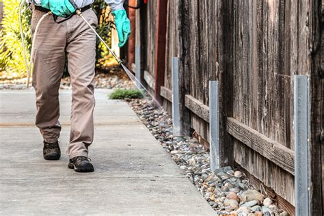 Founded by a lifelong naturalist & organic gardener, we take pesticide & pollinator safety seriously. Commercial Pest Control Portland
