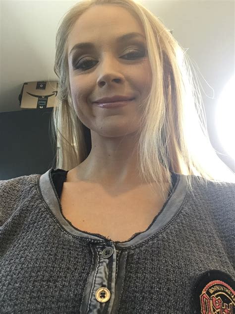 Sarah Vandella On Twitter On Set Today