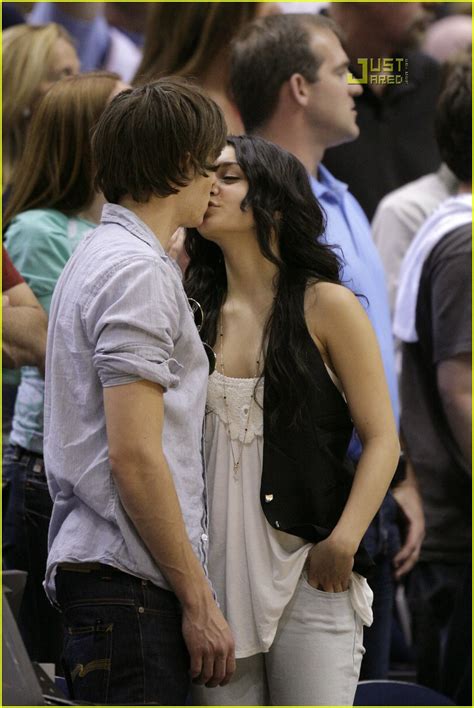 zac and vanessa kissing on the court photo 1123571 vanessa hudgens zac efron pictures just