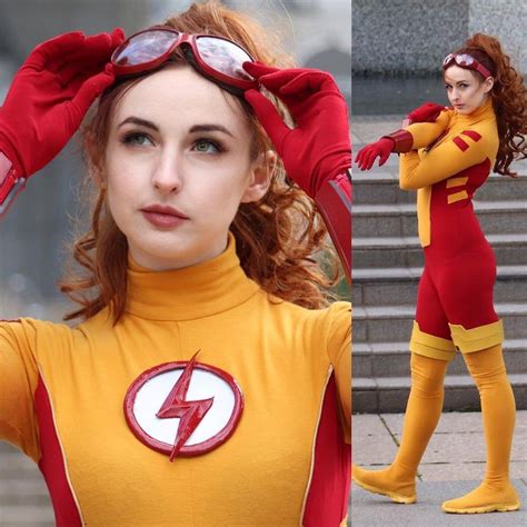 10 Female Flash Cosplay That Fans Need To See Flash Cosplay Best