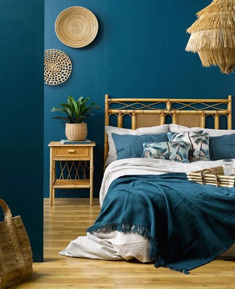 Chambre bleu canard 25 inspirations et idees deco tendance. Une déco en beige et bleu canard dans la chambre | My Blog ...