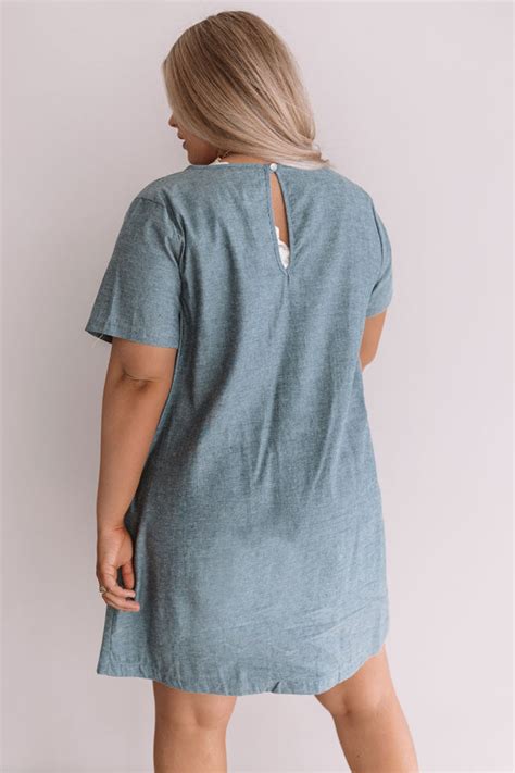 Pier Party Chambray Shift Dress Curves • Impressions Online Boutique