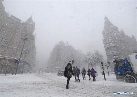 Heavy Snow Hits Swedens Stockholm 2 Peoples Daily Online